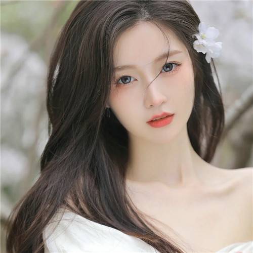 2023年最新版淡雅气质微信头像女头图片_23