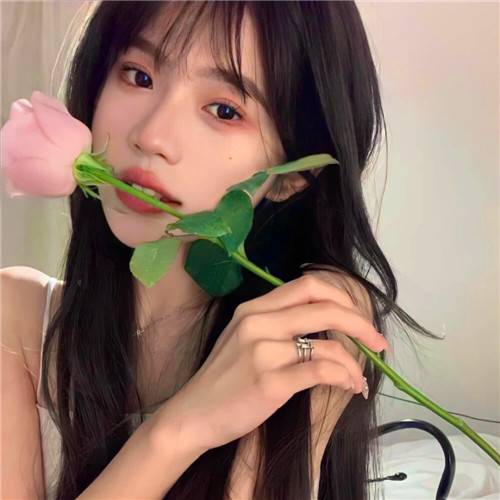 2023年最新版淡雅气质微信头像女头图片_5