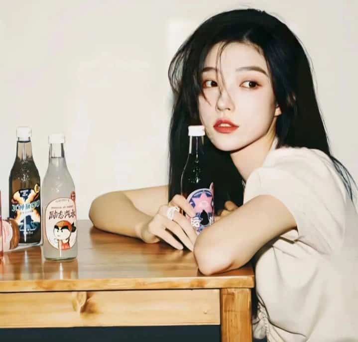值得长期不换的高级感氛围头像 女生ins风个性头像_24
