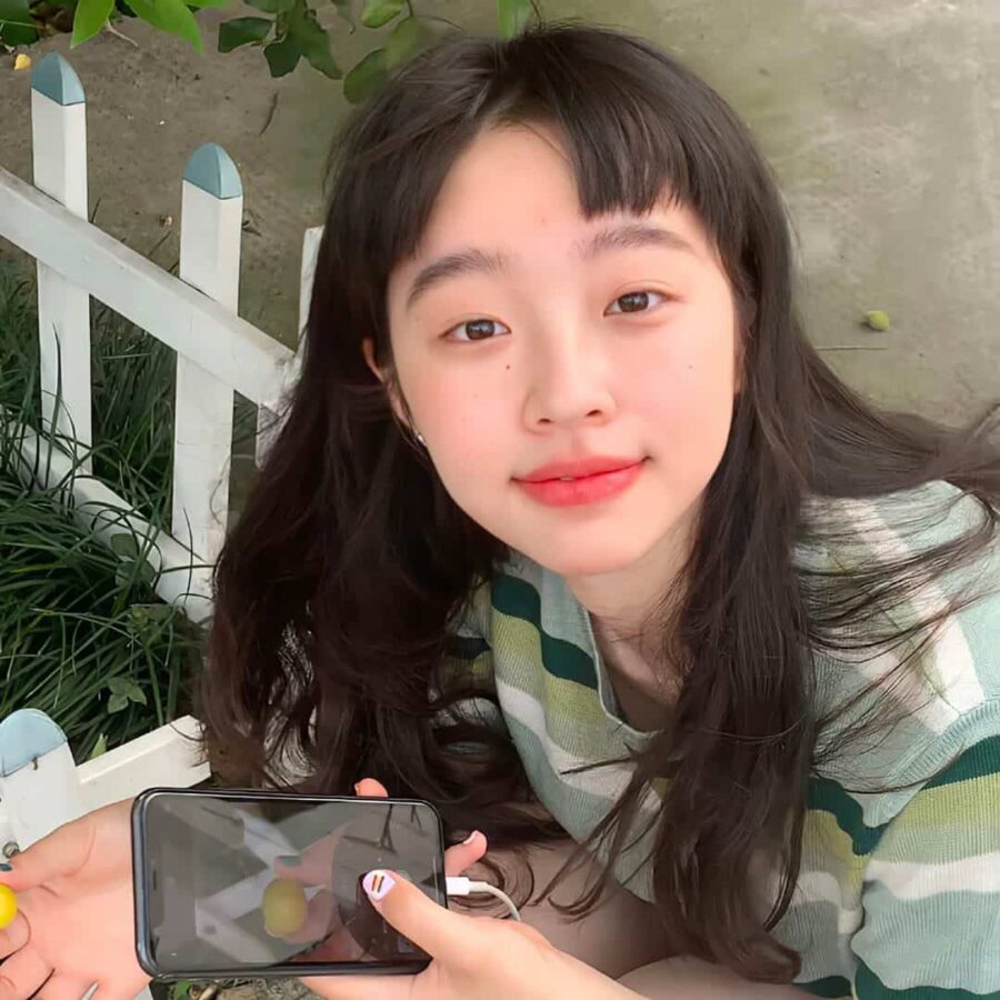 心心念念可爱清纯真人女生微信头像 纯欲多巴胺女孩头像_7