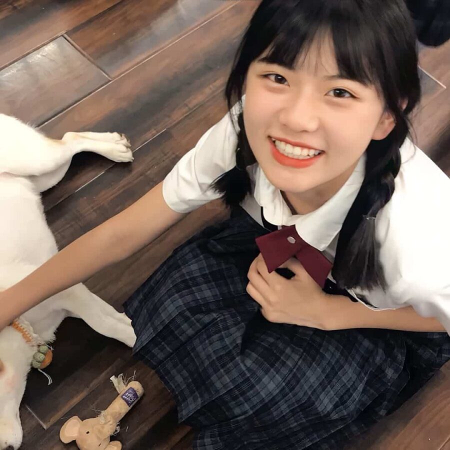 心心念念可爱清纯真人女生微信头像 纯欲多巴胺女孩头像_8