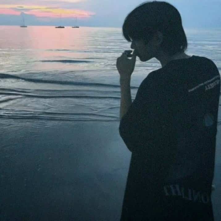 ins高级质感不明显单人情侣头像 低调不容易看出来的真人情头_15