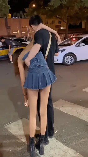 女生喝醉了动态图,女生喝酒喝醉了男生有机会了？_1