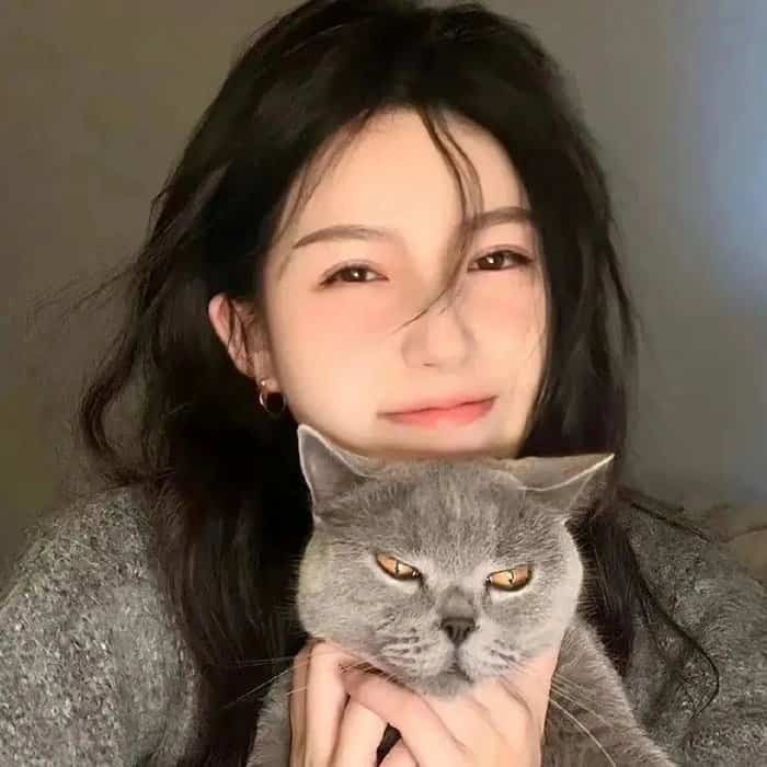 女生适合永久做头像的图片 长期不换真人照片氛围感女头_5