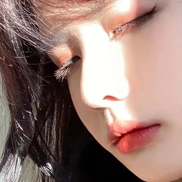 女生适合永久做头像的图片 长期不换真人照片氛围感女头_23
