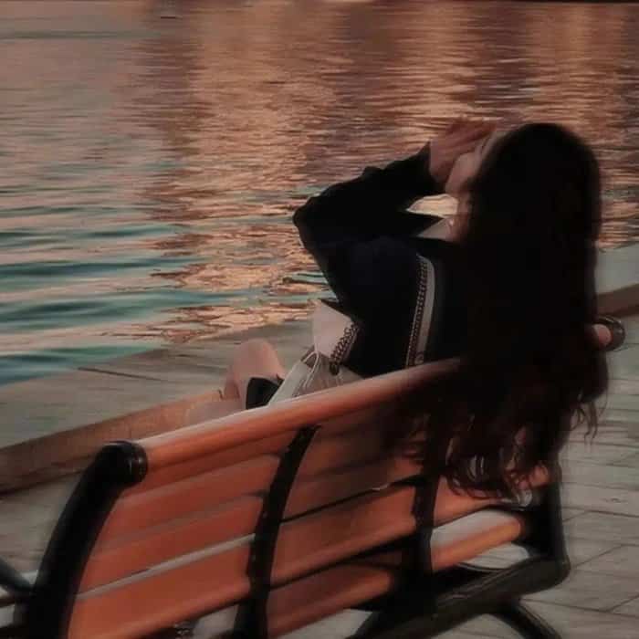 女生适合永久做头像的图片 长期不换真人照片氛围感女头_34