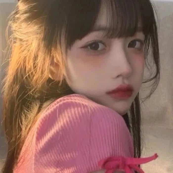 女生适合永久做头像的图片 长期不换真人照片氛围感女头_44