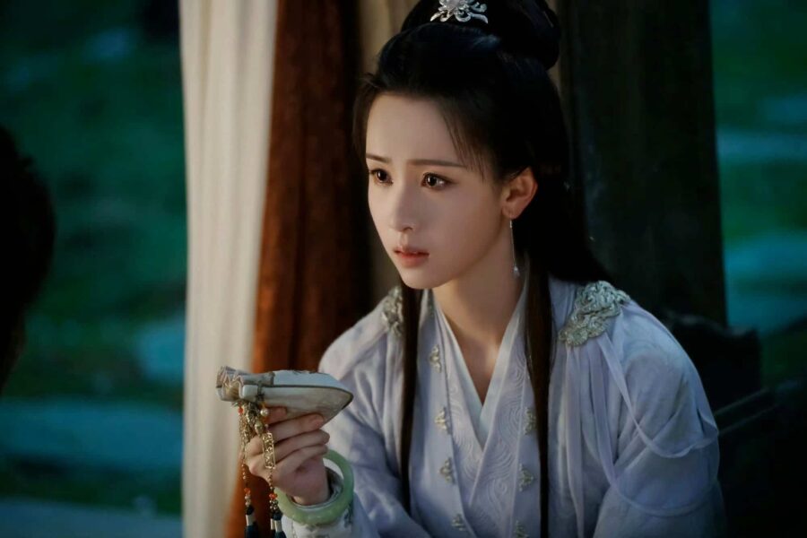 张晚意陈都灵古装情头 苍玄乔婉娩情侣头像 卧龙凤雏就是认不出来！_2