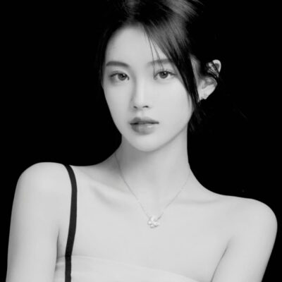 冷冰冰系列头像,冷色调冷美人女生头像