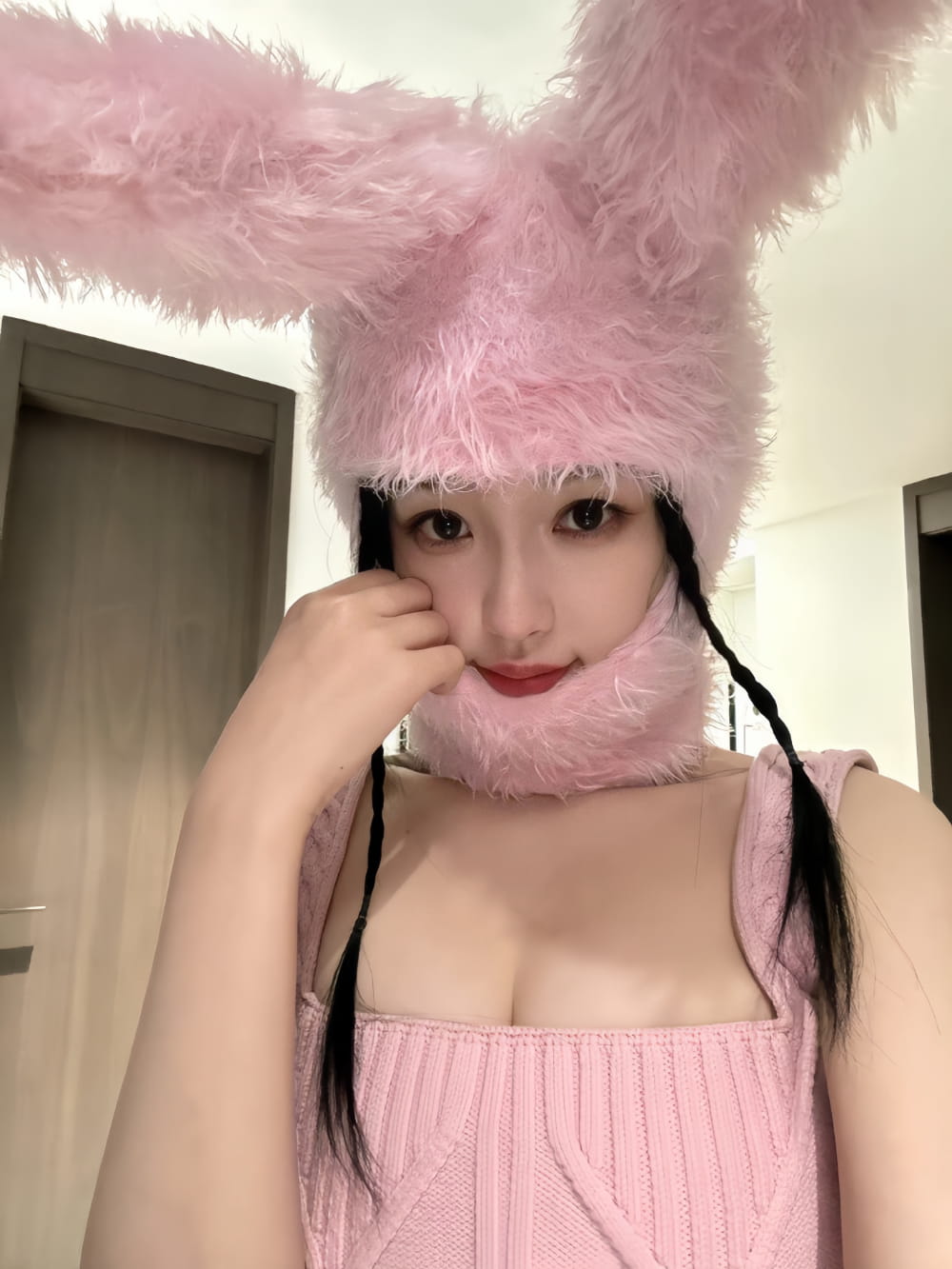 虞书欣粉色多巴胺造型图片,虞书欣粉色衣服图片_2