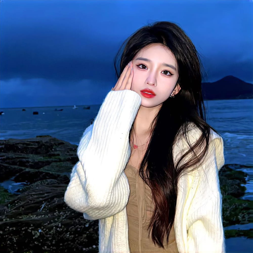 一眼惊艳的女生头像, 特别惊艳感十足的女生头像_15