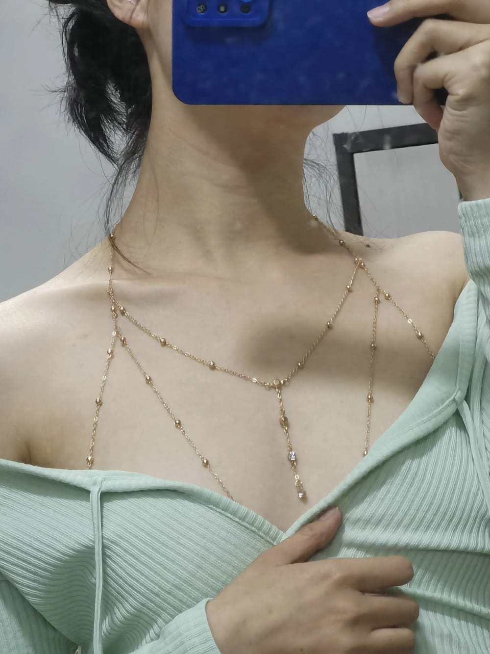 00后平胸女孩图片,现在的00后女的为什么都平胸？_3