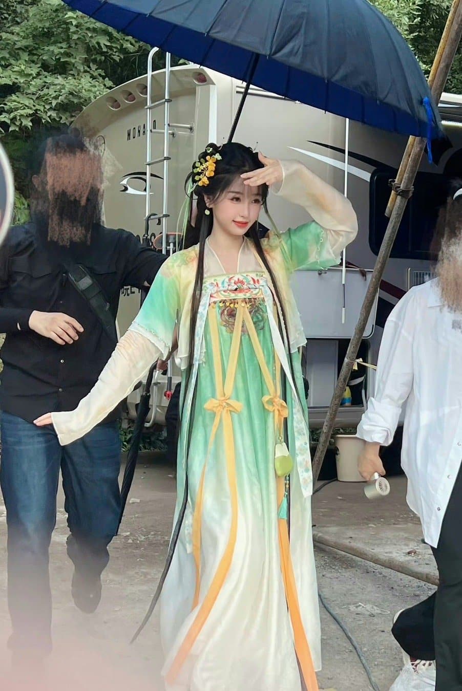 虞书欣凌妙妙造型图片 凌妙妙二次元图片对比_4