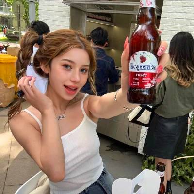 酷到掉渣的女生头像，女生用的酷酷的头像_3