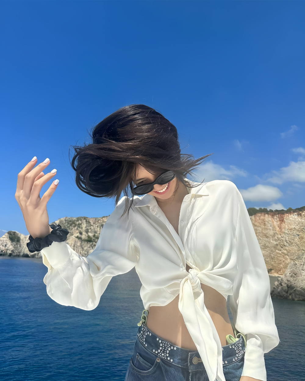 Lisa“人间芭比”泳装高清图片，终于穿上比基尼_3