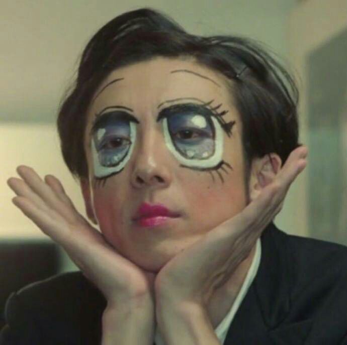 头像越怪本人越帅微信头像_7