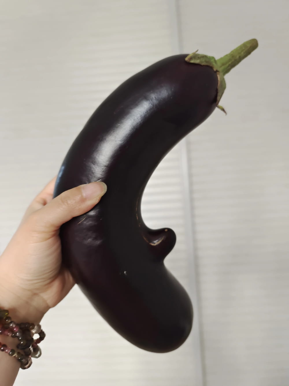 不正经大茄子图片高清 看的人家好害羞_3