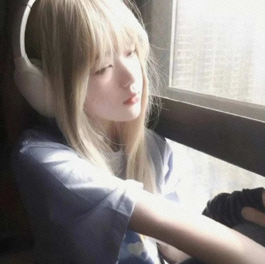 高级emo伤感女生头像 流眼泪伤心难过委屈自己朦胧感情绪头像_19