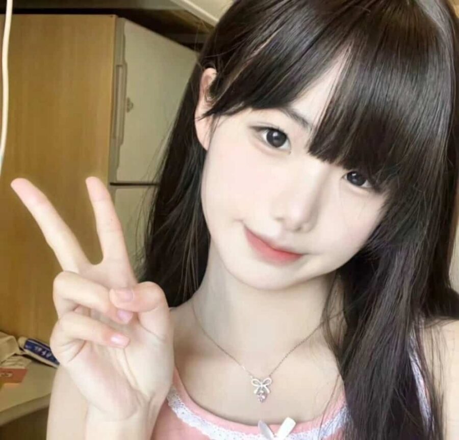 小众好看不易撞甜美真人照片女生头像 可爱女孩自然正面照女头图_8