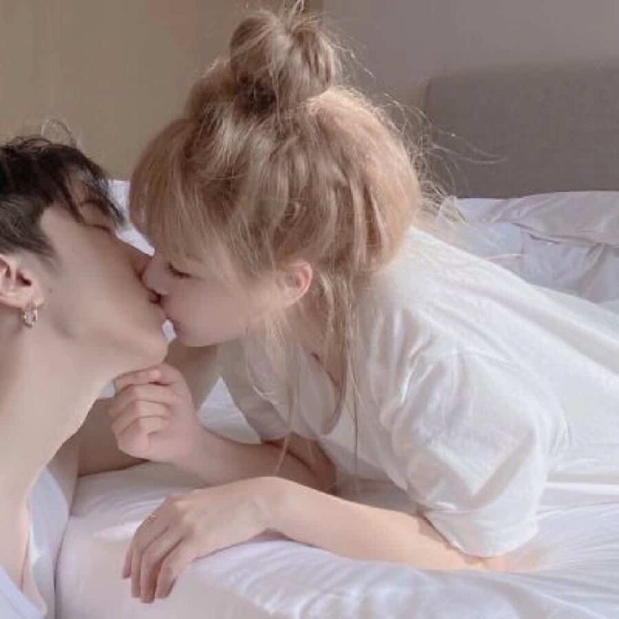 看了会脸红的情头！超甜伪禁欲系男女情侣头像_2
