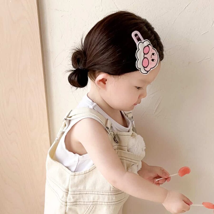 可爱萌小孩子情头高清 超可爱萌娃真人照片一人一张情侣头像_5