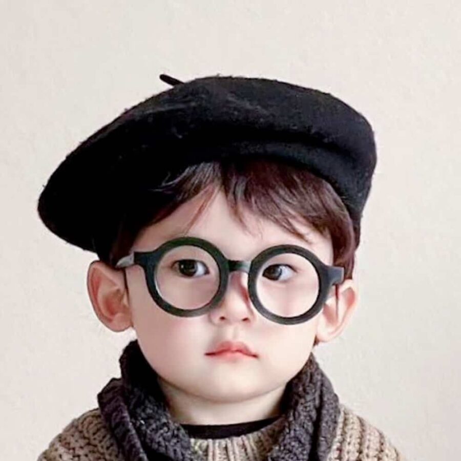 可爱萌小孩子情头高清 超可爱萌娃真人照片一人一张情侣头像_32