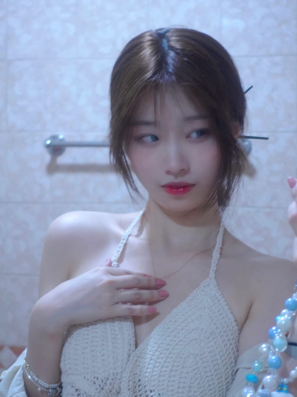 现实生活中见过最漂亮的女生图片_1