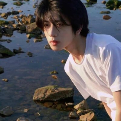 高级质感ins风简单干净男生头像 适合永久不换帅气男头