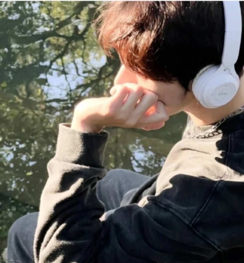 高级质感ins风简单干净男生头像 适合永久不换帅气男头_28