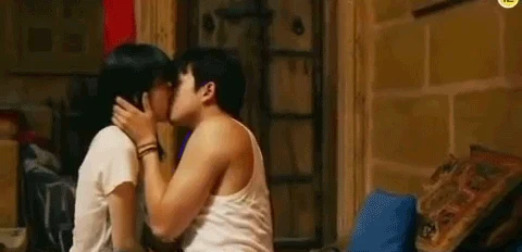 一把抱起,乖我们换个姿态再来一遍吧！_1
