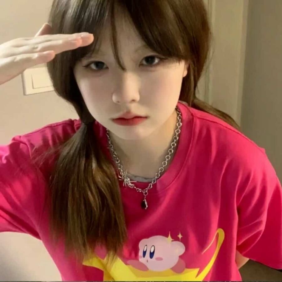 好看的朦胧ins风高级感甜美女生头像 惹男孩心疼的真人照片女孩头像_6