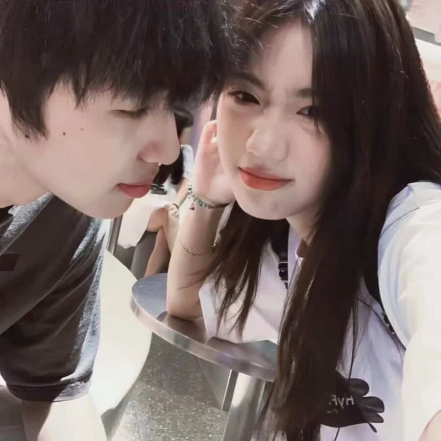 超甜的氛围感真人情侣头像 好看又明显的真实照片高质量情头_8