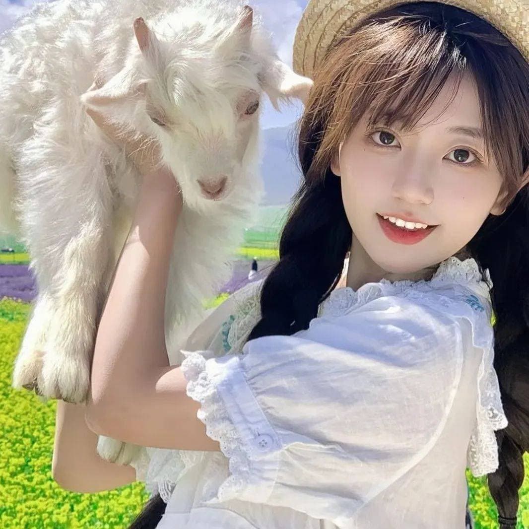 女生秋天头像氛围感十足，WeChat 秋日限定女头_8