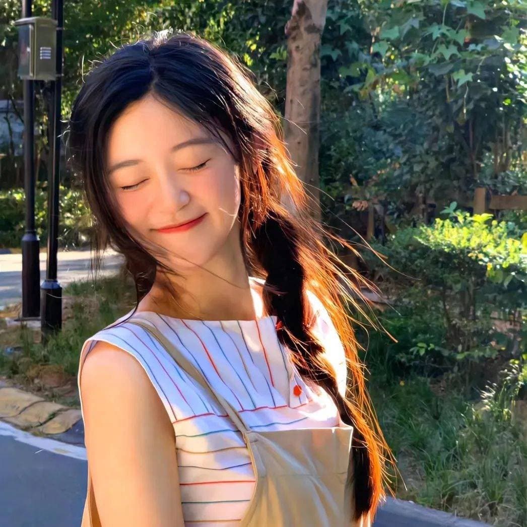 女生秋天头像氛围感十足，WeChat 秋日限定女头_13