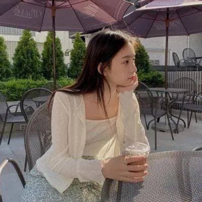 女生秋天头像氛围感十足，WeChat 秋日限定女头_15