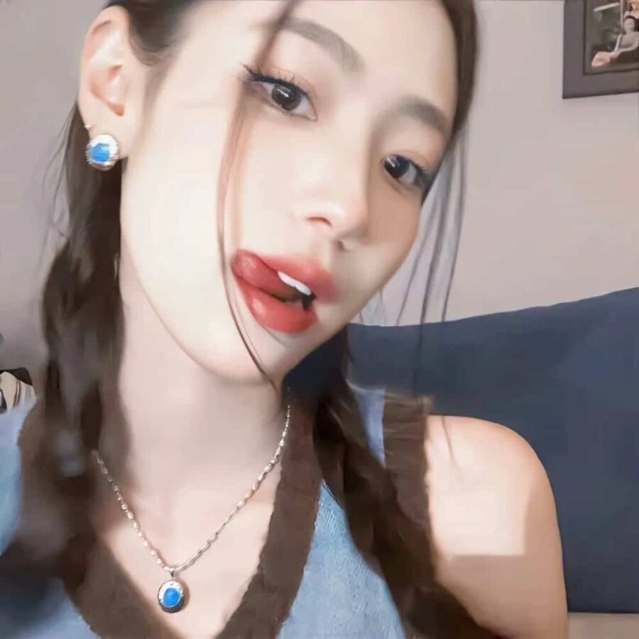 夏日美女真人多巴胺女孩头像图片 淡淡荷尔蒙纯欲女生头像_2