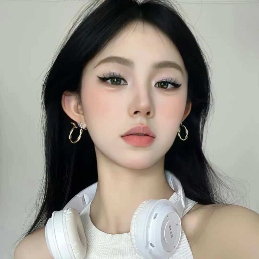 干净清爽好看的真人正脸照片女生头像 独一无二高级感清晰女头_2