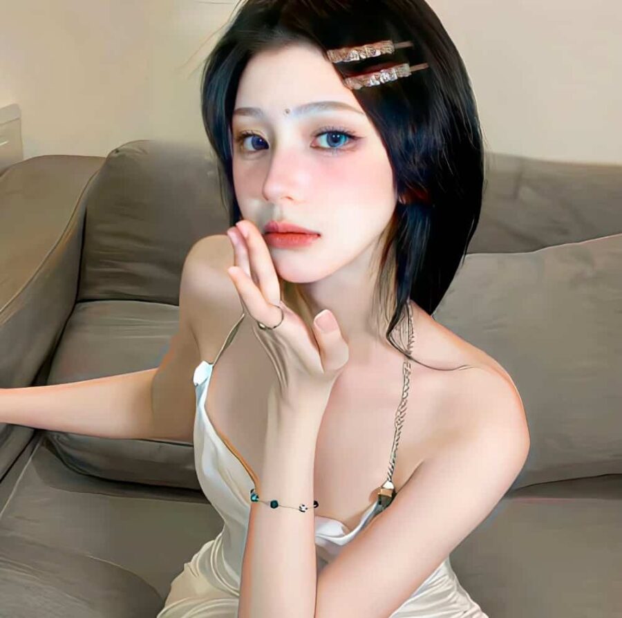 女生超好看的性感超欲微信头像 让男生一眼就喜欢的女生头像_2