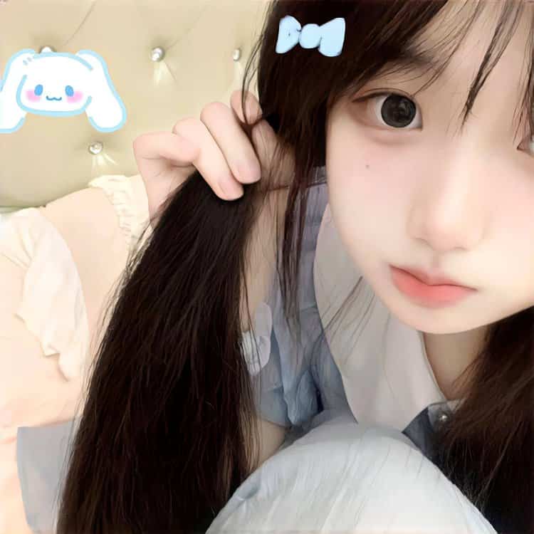 甜美可爱女孩真实生活照微信头像 软妹必备适合开学好看的女生头像_5