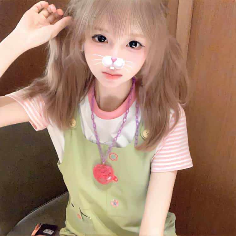 甜美可爱女孩真实生活照微信头像 软妹必备适合开学好看的女生头像_10