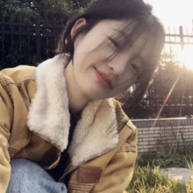 可盐可甜真人ins高级质感女生闺蜜头像高清图 适合长期不换的微信头像_9