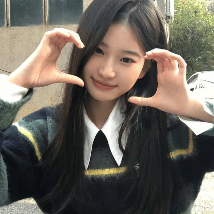 可盐可甜真人ins高级质感女生闺蜜头像高清图 适合长期不换的微信头像_23