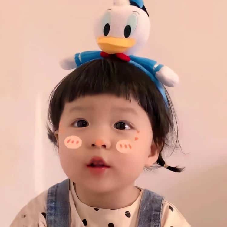 超萌可爱真人小孩子情侣头像图 二人专用小孩情头一人一张_9