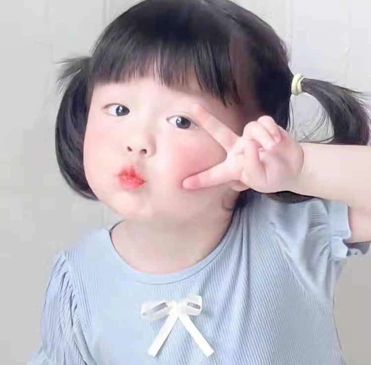 超萌可爱真人小孩子情侣头像图 二人专用小孩情头一人一张_14