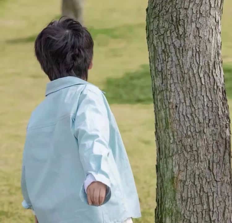 超萌可爱真人小孩子情侣头像图 二人专用小孩情头一人一张_28
