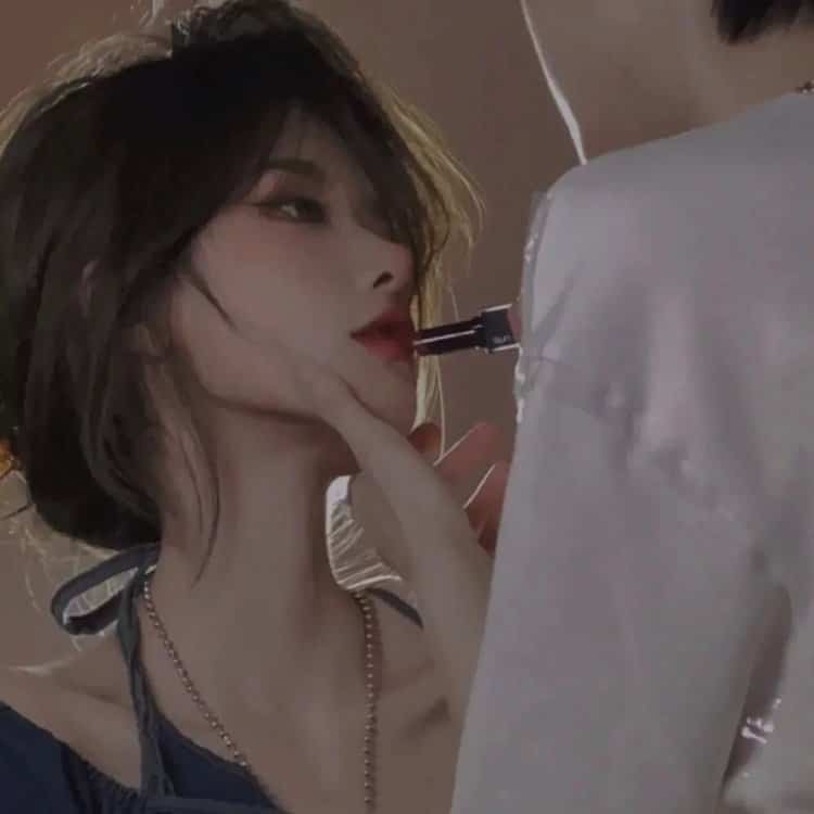 看了会脸红的禁欲系真人情侣头像 御姐萝莉范又纯又欲男女情头_13