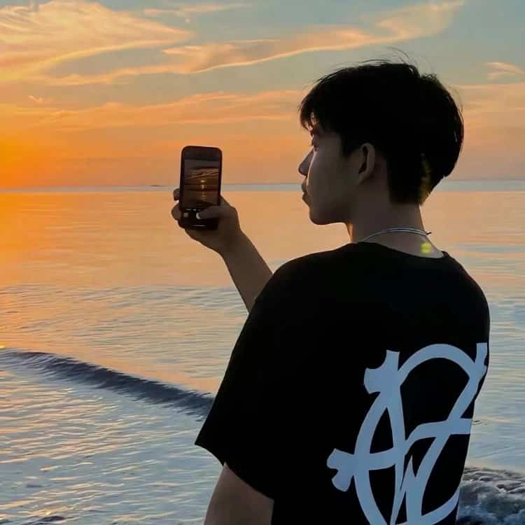 冷门小众ins氛围感拉满的真人照片优质情头 既惊艳又耐看的情侣头像_27