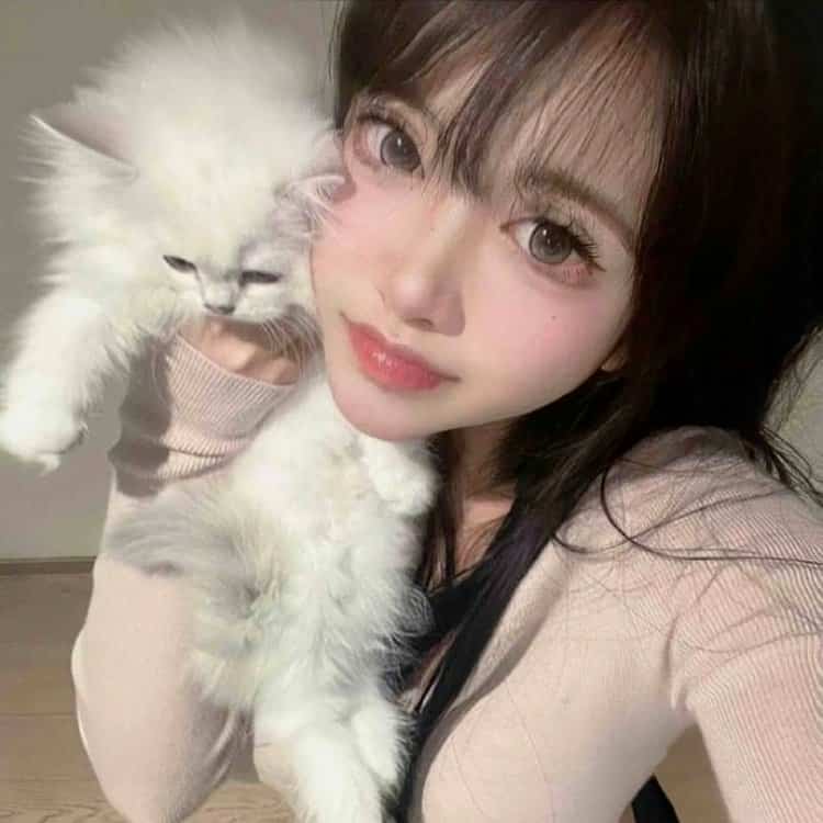 纯欲高级质感ins风氛围感很强的真人照片女头 高颜值女生微信头像_16