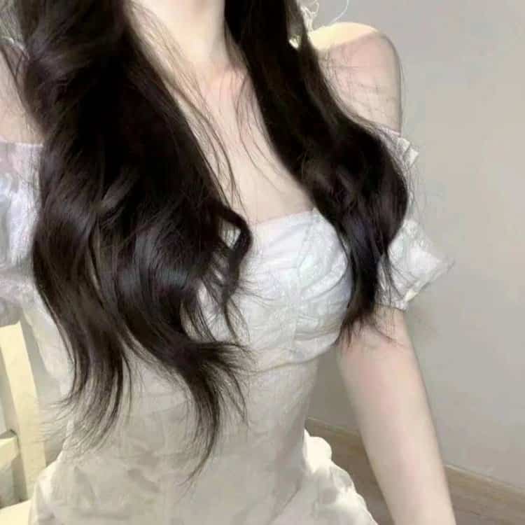 女生ins风高级感部位头像 御姐萝莉统统可以驾驭男生也喜欢的女头！_16