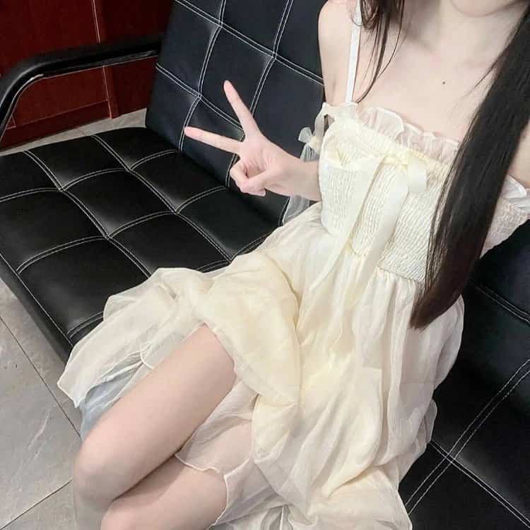 女生ins风高级感部位头像 御姐萝莉统统可以驾驭男生也喜欢的女头！_23